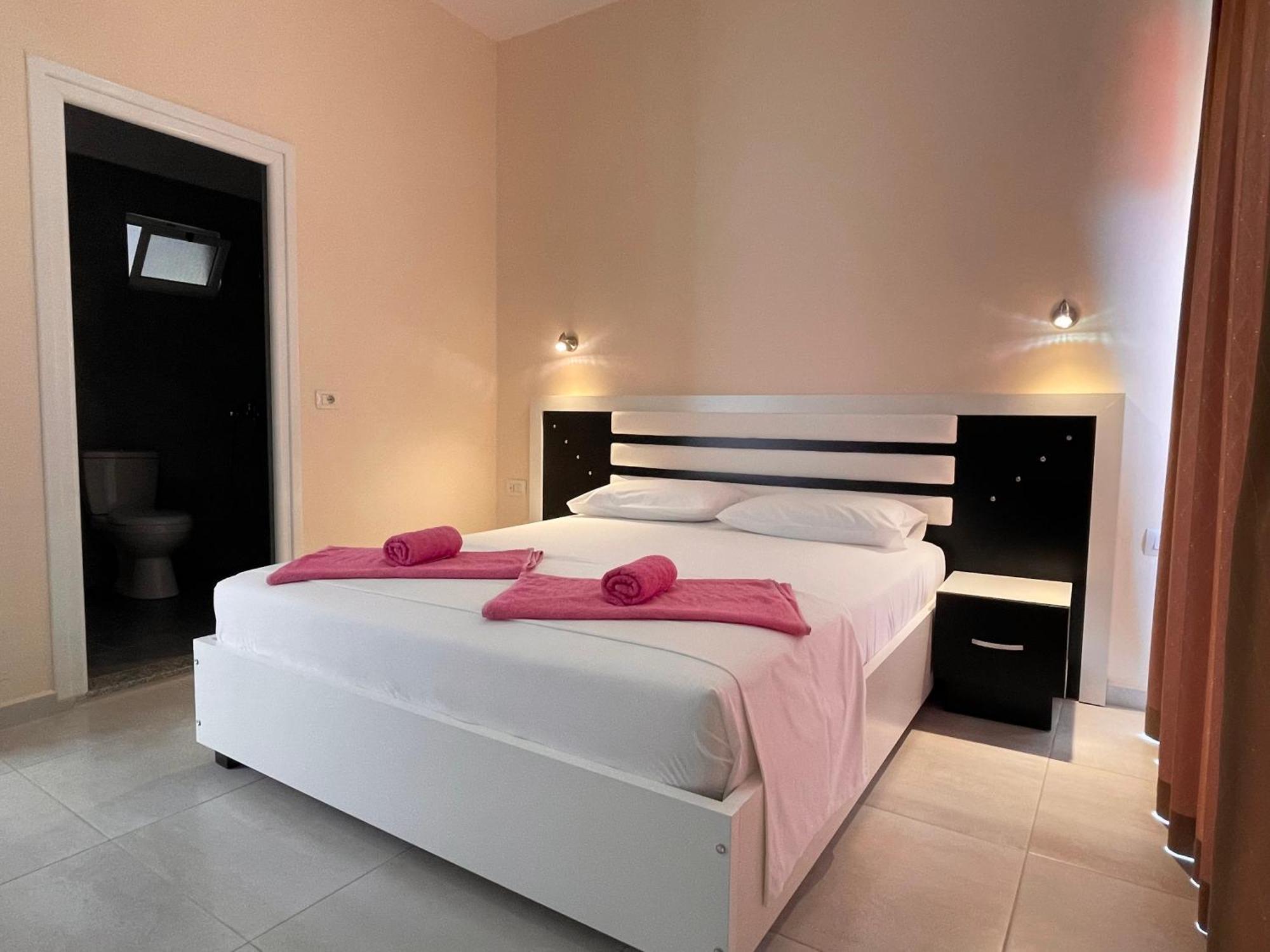 Appartamento Marku Palace Ksamil